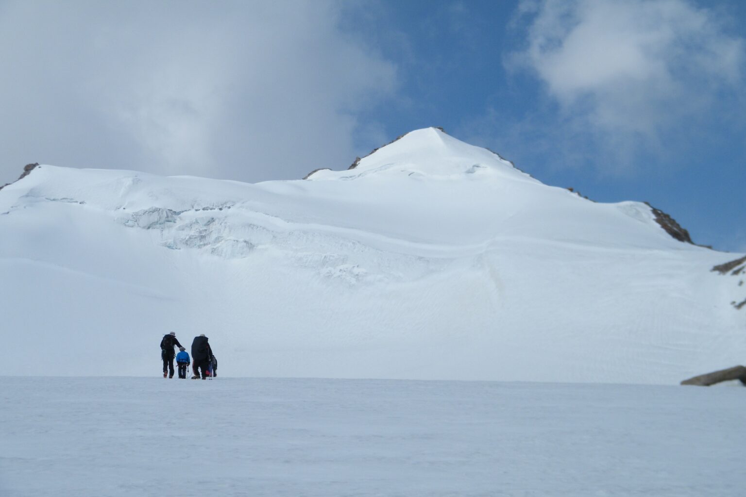 Samgyal Dawa Twin Expeditions (4)